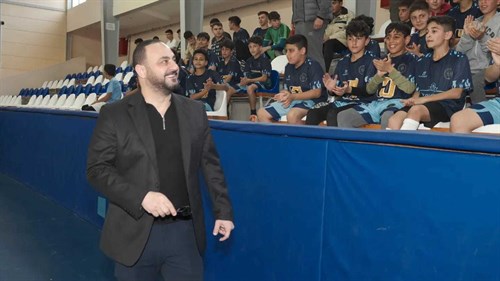 Galatasaray takımının ve Türk milli takımının sembol isimlerinden Hasan ŞAŞ hemşehrileriyle buluştu.